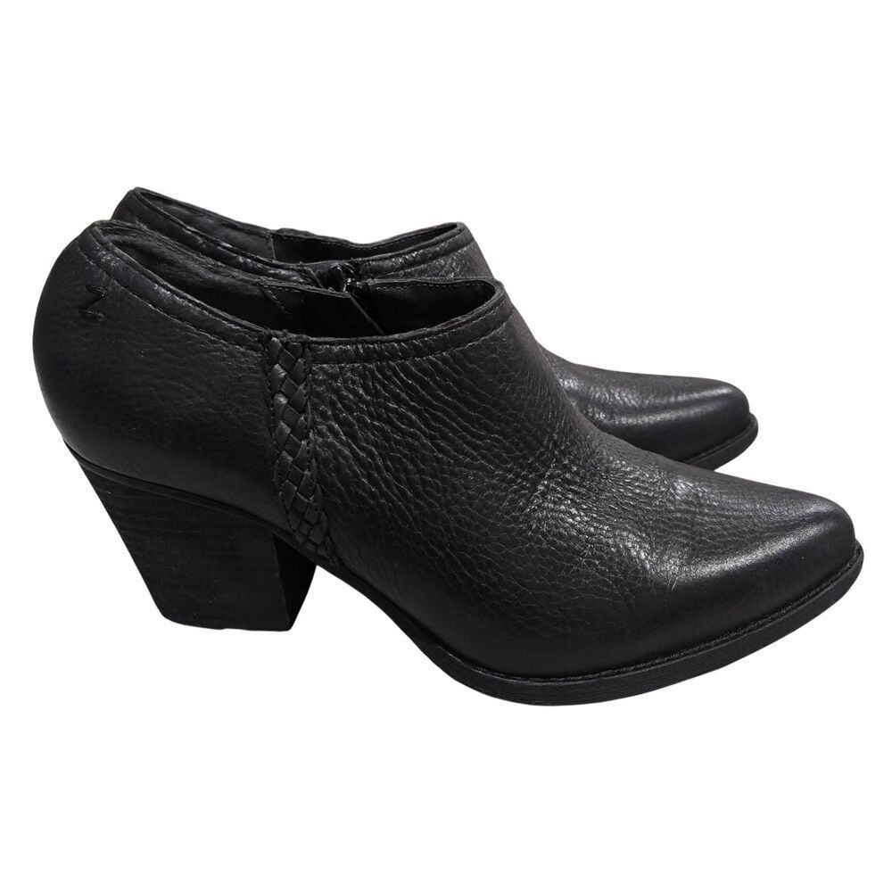 Zodiac Women's AvaโPointed-Toe Booties Size 8 Black Boots Leather Western